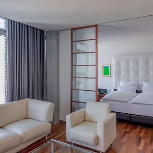 Hotel Innside By Melia Frankfurt Eurotheum