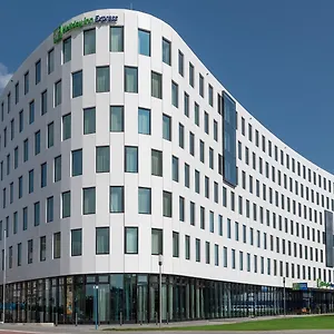 Hotel Express - Hauptbahnhof By Ihg
