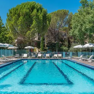 Hotel De La Cremaillere